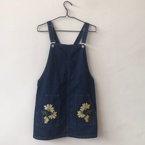 EUC Topshop embroidered denim pinafore jumper